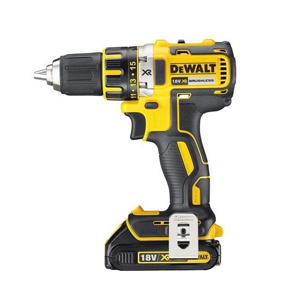 Шуруповерт Dewalt DCD790M3