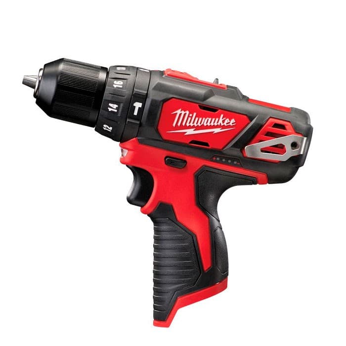 Шуруповерт Milwaukee M12 BPD-0