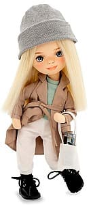 Кукла Orange Toys Mia in a Beige Trench Coat SS01-07