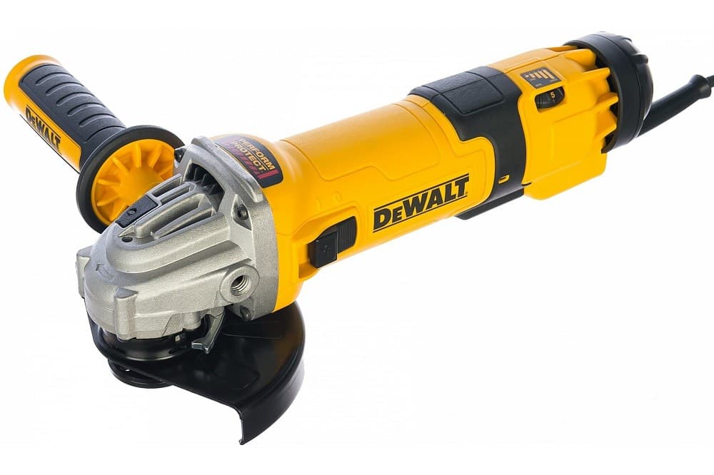 Угловая шлифмашина Dewalt DWE4257