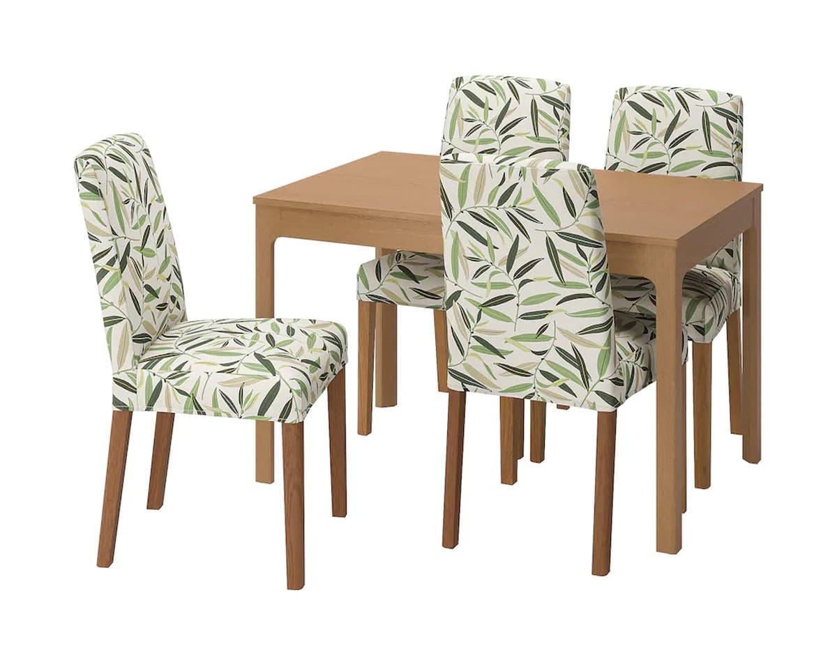 Set de masa cu scaune IKEA Ekedalen / Bergmund oak look /Fagelfors multicolour 120/180 cm (4 scaune)