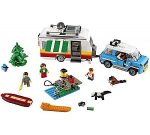 Constructor LEGO Creator 31108 Vacanță într-o casă mobilă