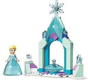 Конструктор LEGO Disney: Elsa's Castle Courtyard 43199