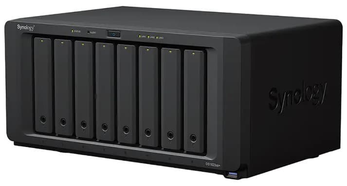 Server de stocare Synology DS1823xs+