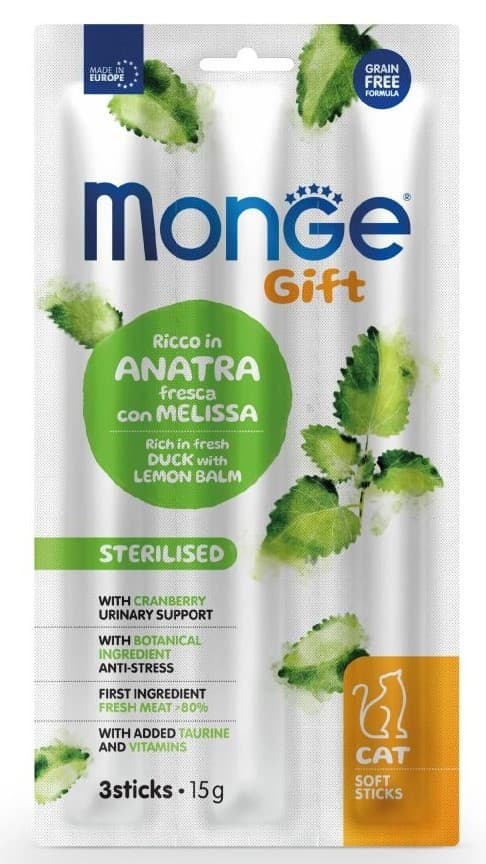 Сухой корм для кошек Monge GIFT SOFTSTICKS STERILISED Duck/Lemon balm 15gr