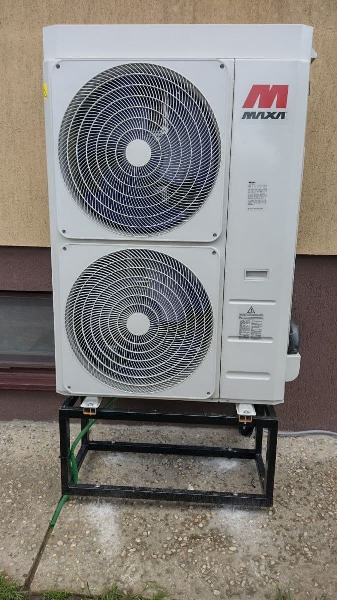 Pompă de căldură MAXA i‐32V5/10T A+++ 10 kW trifazata