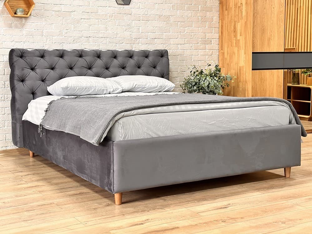 Pat Queens Denise 160x200